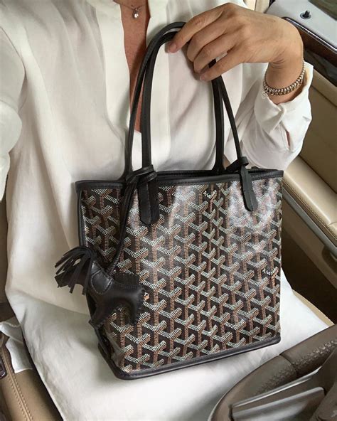 goyard mini tote price.